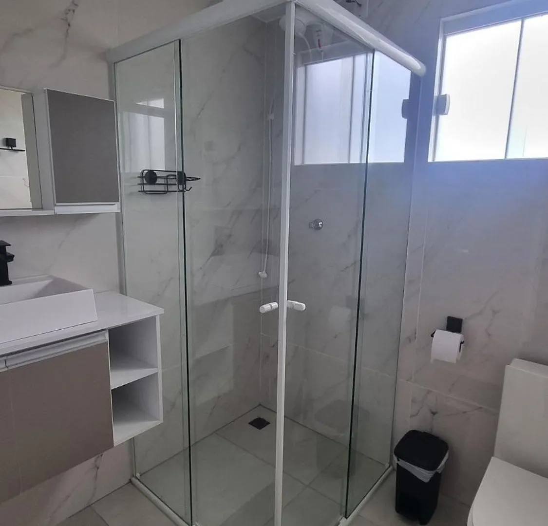Appartamento Quartos Confortaveis Em Casa Compartilhada - 5 Min Aeroporto Internacional Florianópolis